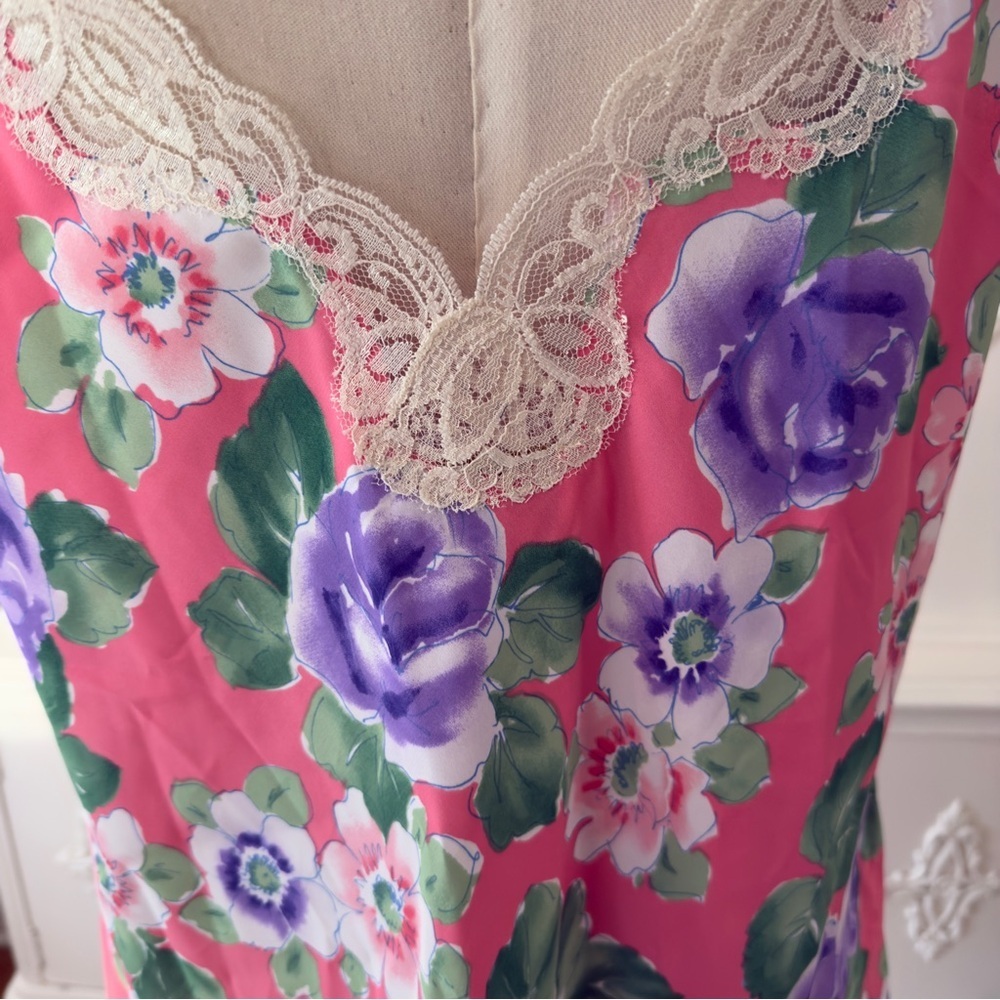 Vintage NWT 80’s 90’s Gold Label 
Victoria’s Secret Floral Lace Peignoir Set - Picture 6 of 13